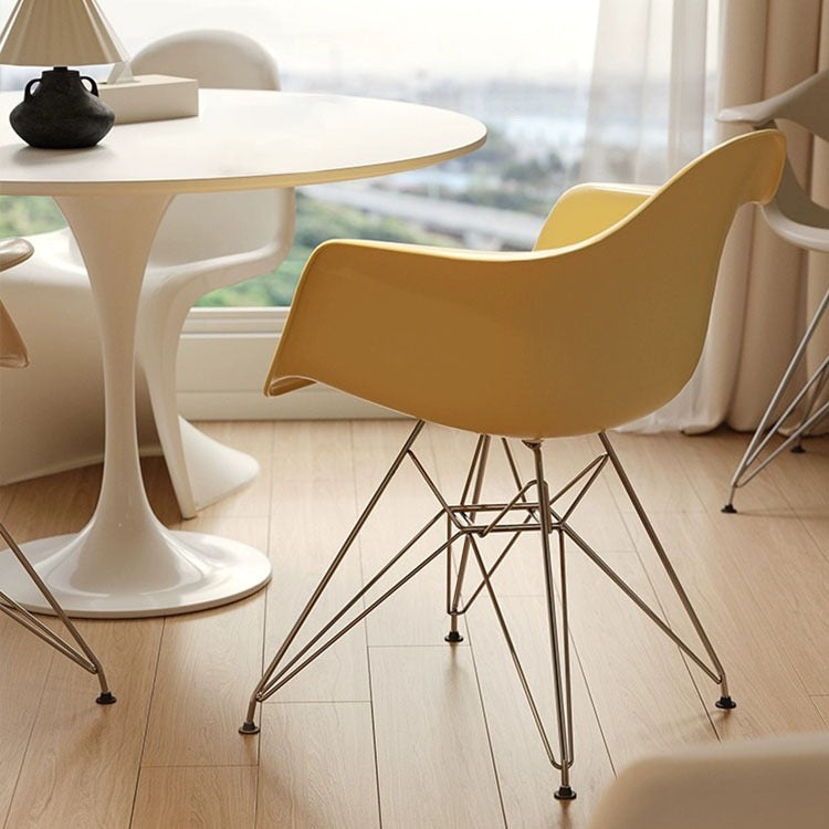 アームレストシンプルチェア