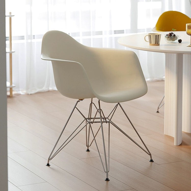 アームレストシンプルチェア