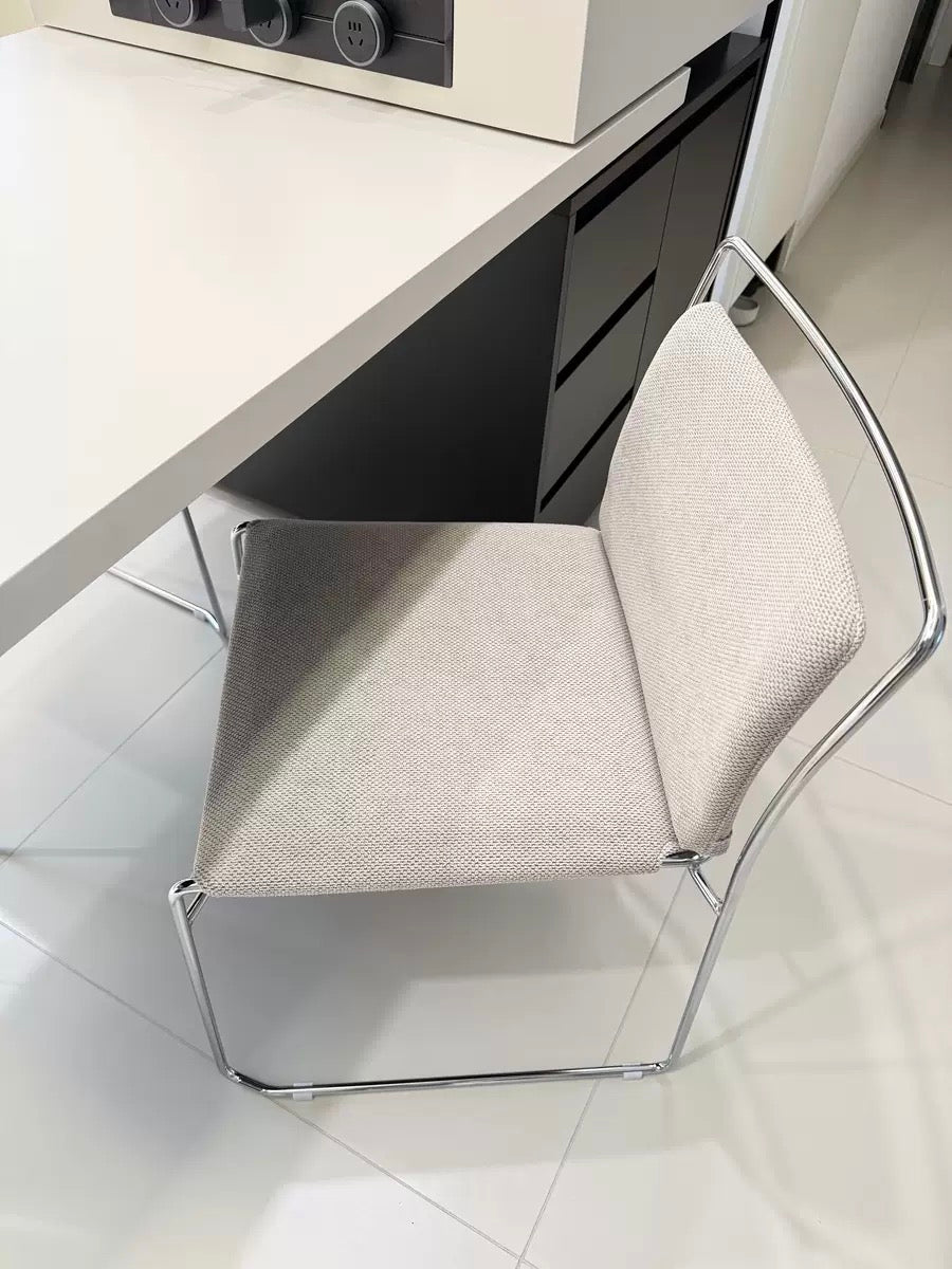 【注目アイテム】ステムチェア(Stem Chair)