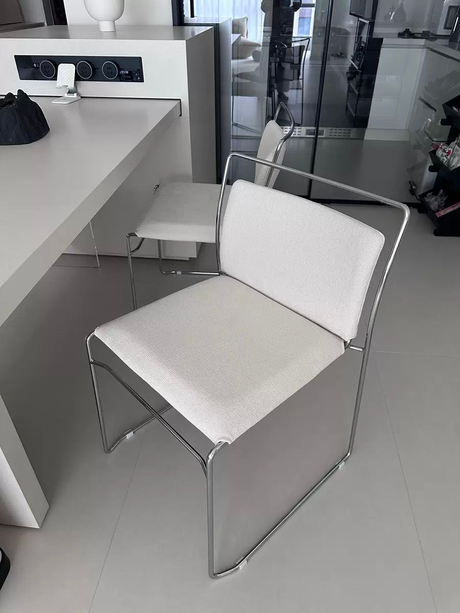 【注目アイテム】ステムチェア(Stem Chair)