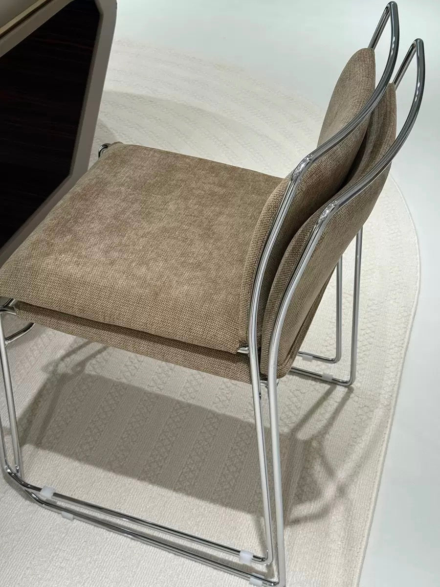 【注目アイテム】ステムチェア(Stem Chair)